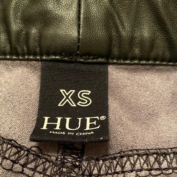 ❤️Hue  X-Small Faux Leather Leggings - Picture 12 of 16